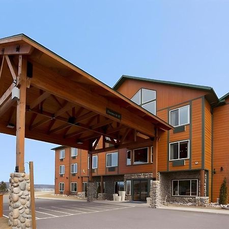 Holiday Inn Express Munising-Lakeview Hotel By Ihg Екстериор снимка