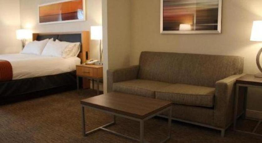 Holiday Inn Express Munising-Lakeview Hotel By Ihg Екстериор снимка
