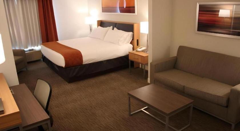 Holiday Inn Express Munising-Lakeview Hotel By Ihg Екстериор снимка