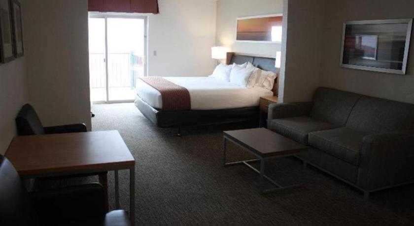 Holiday Inn Express Munising-Lakeview Hotel By Ihg Екстериор снимка